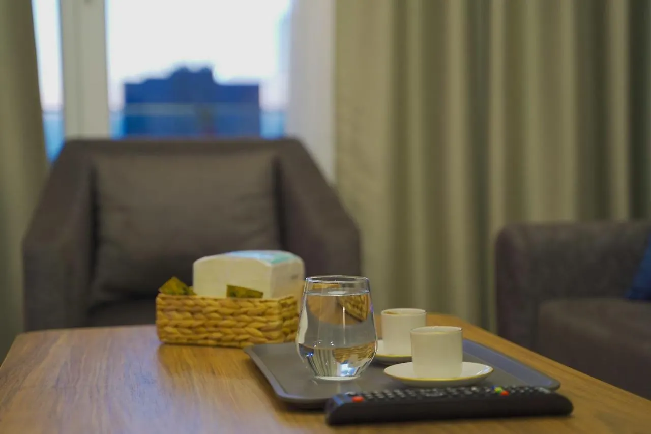 اسطنبول Brand-New Elegant 1-Bedroom Apartment